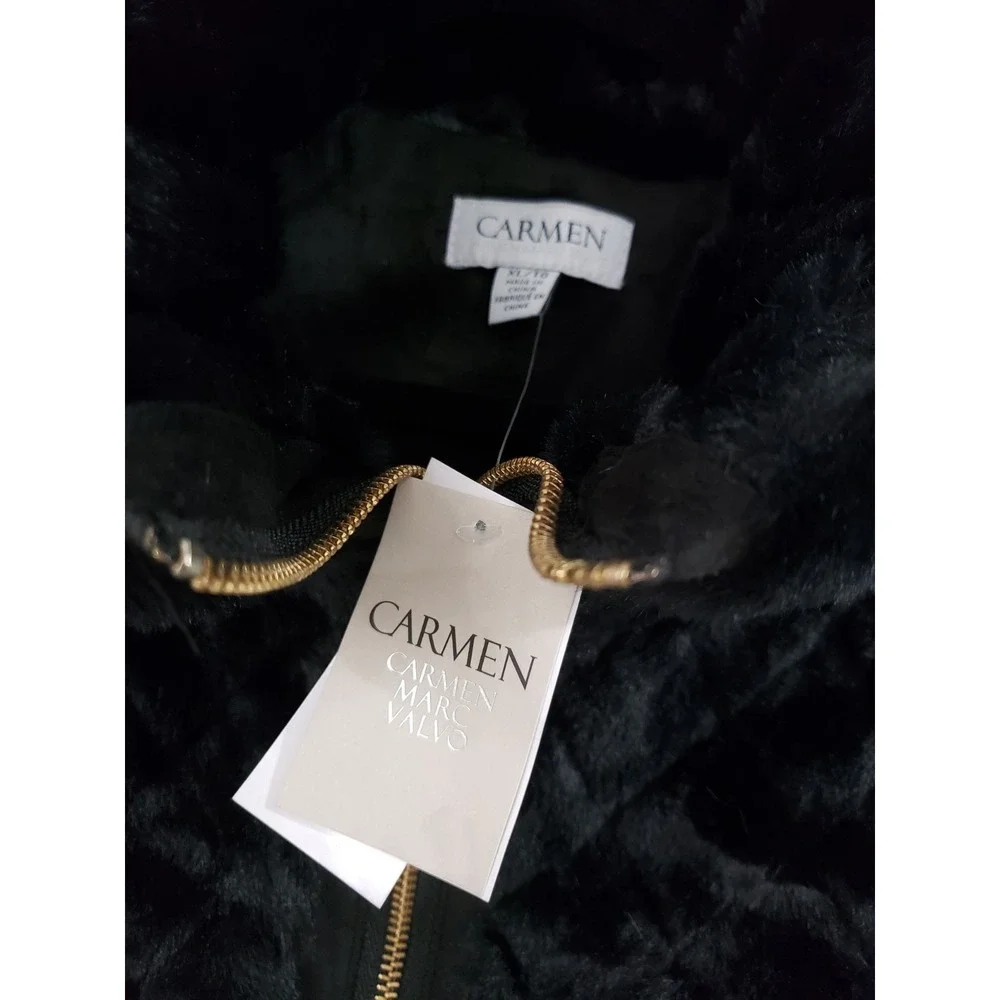 Carmen Marc Valvo size brand